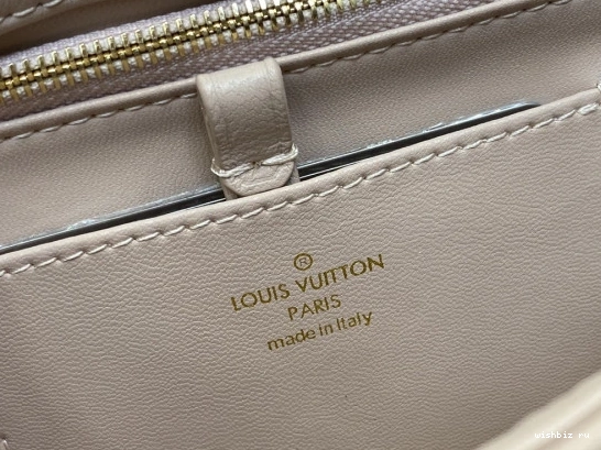 WIS GO-14 MM VUITTON LOUIS 1208